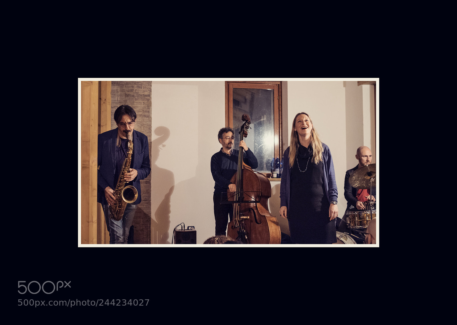 Fujifilm X-T1 sample photo. Jazz house concert photography