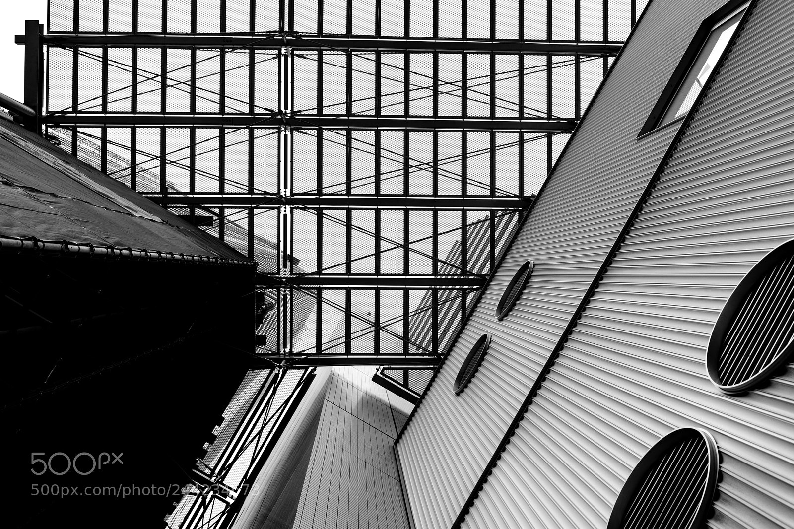 Sony a7 II sample photo. 格子 / lattice photography