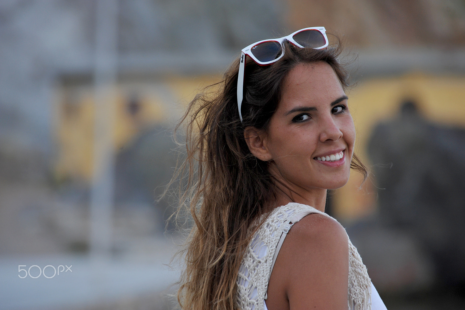 Nikon AF-Nikkor 80-200mm F2.8D ED sample photo. Ezgi; while walking on the streets of tenedos.. photography