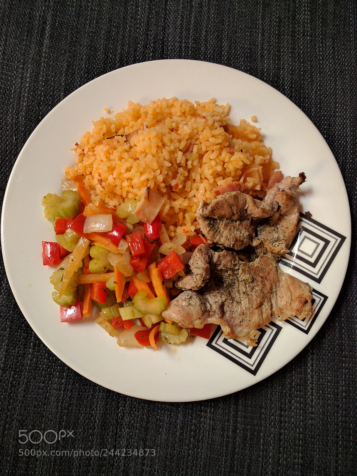 Google Nexus 6P sample photo. Arroz al pimiento photography