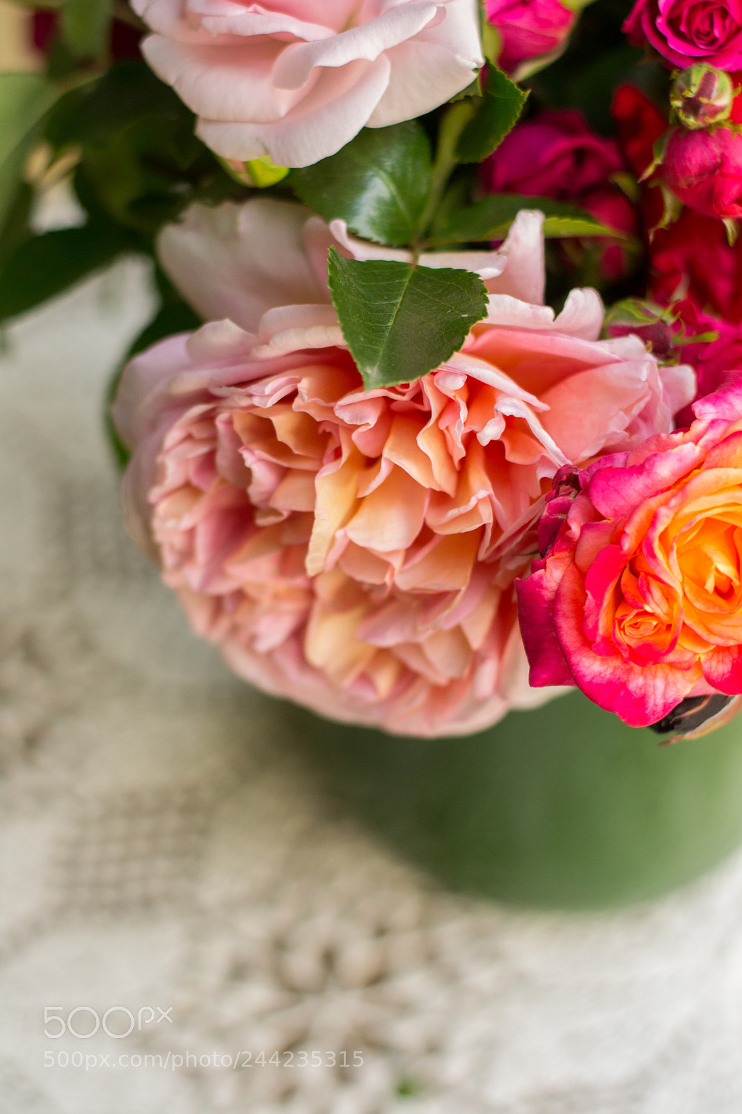 Nikon D3100 sample photo. Rose bouquet photography