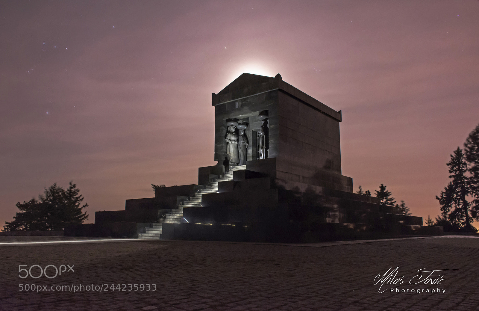 Nikon D7200 sample photo. Monument to the unknown photography