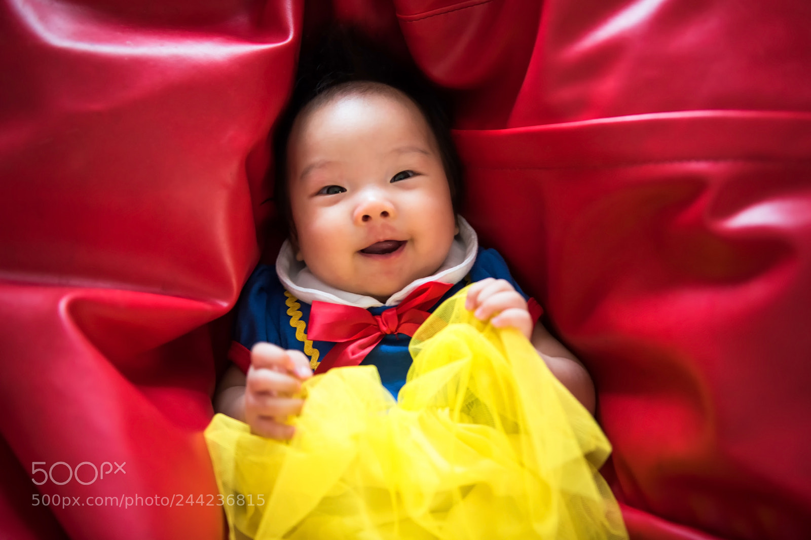 Nikon D810 sample photo. Happy cute asian baby photography