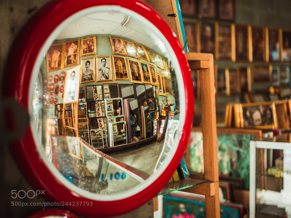 Olympus OM-D E-M5 II sample photo. Reflection photography
