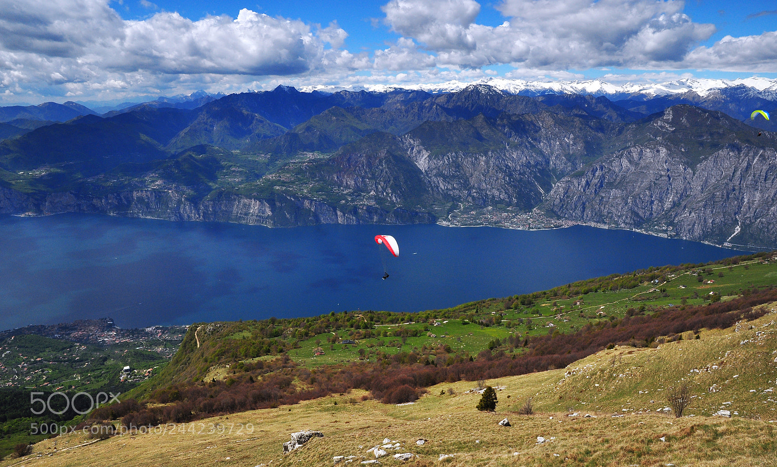 Nikon D90 sample photo. Flight photography