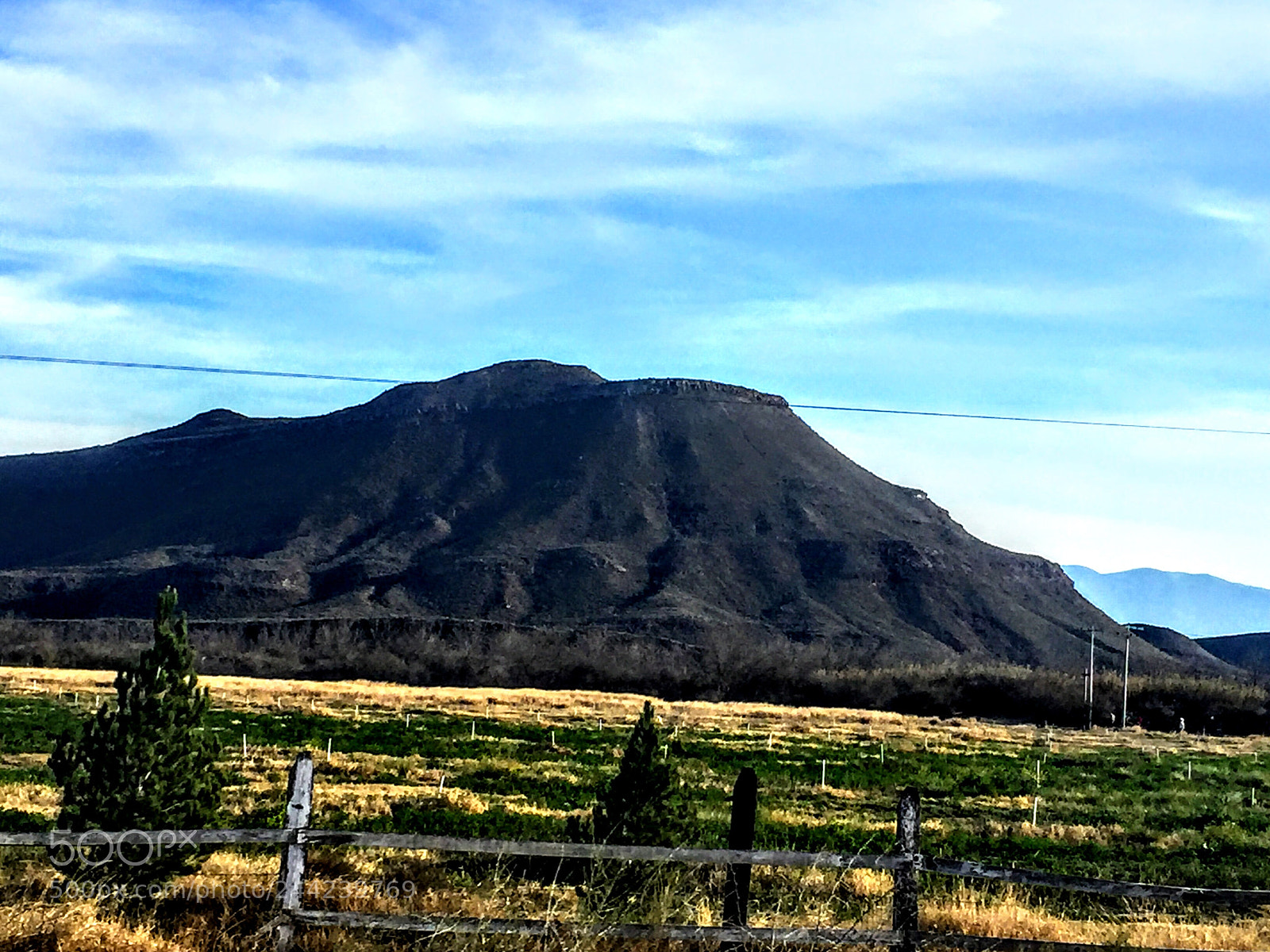 Apple iPhone 6 sample photo. A mountain in sight photography