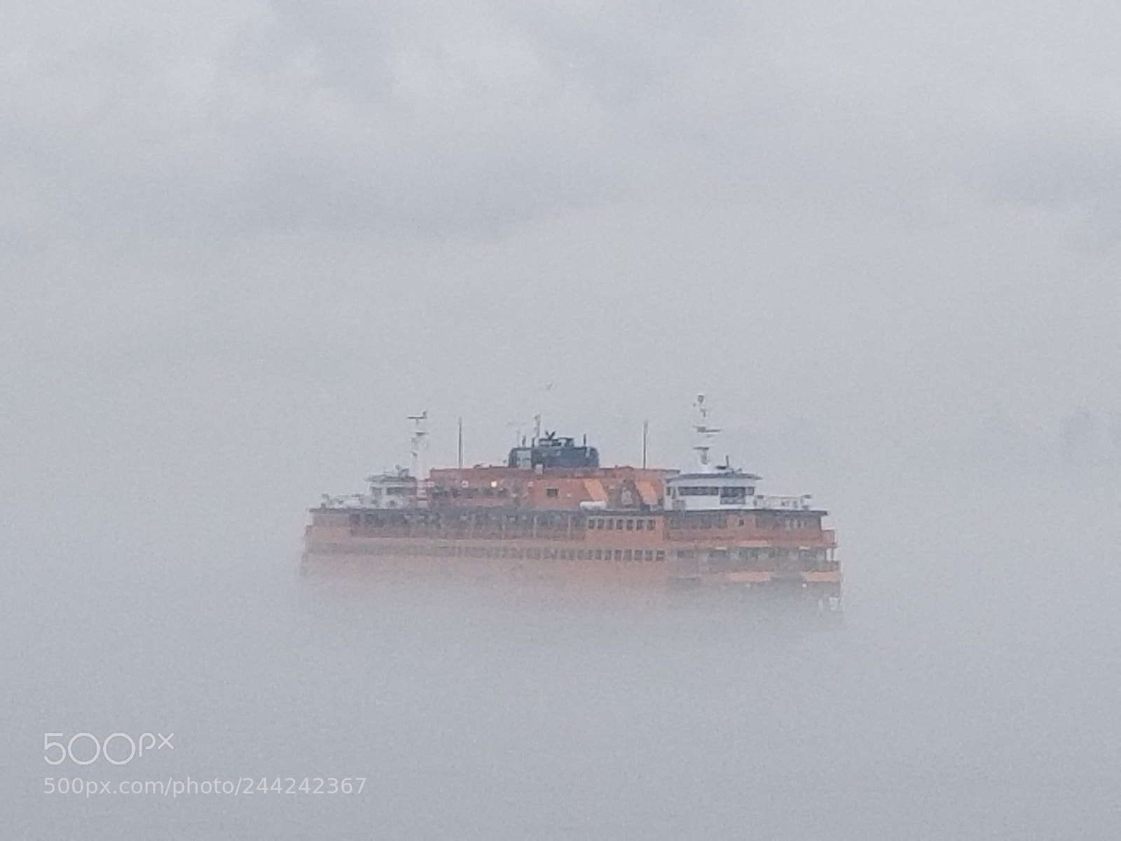 Samsung Galaxy S8+ sample photo. Through the fog photography