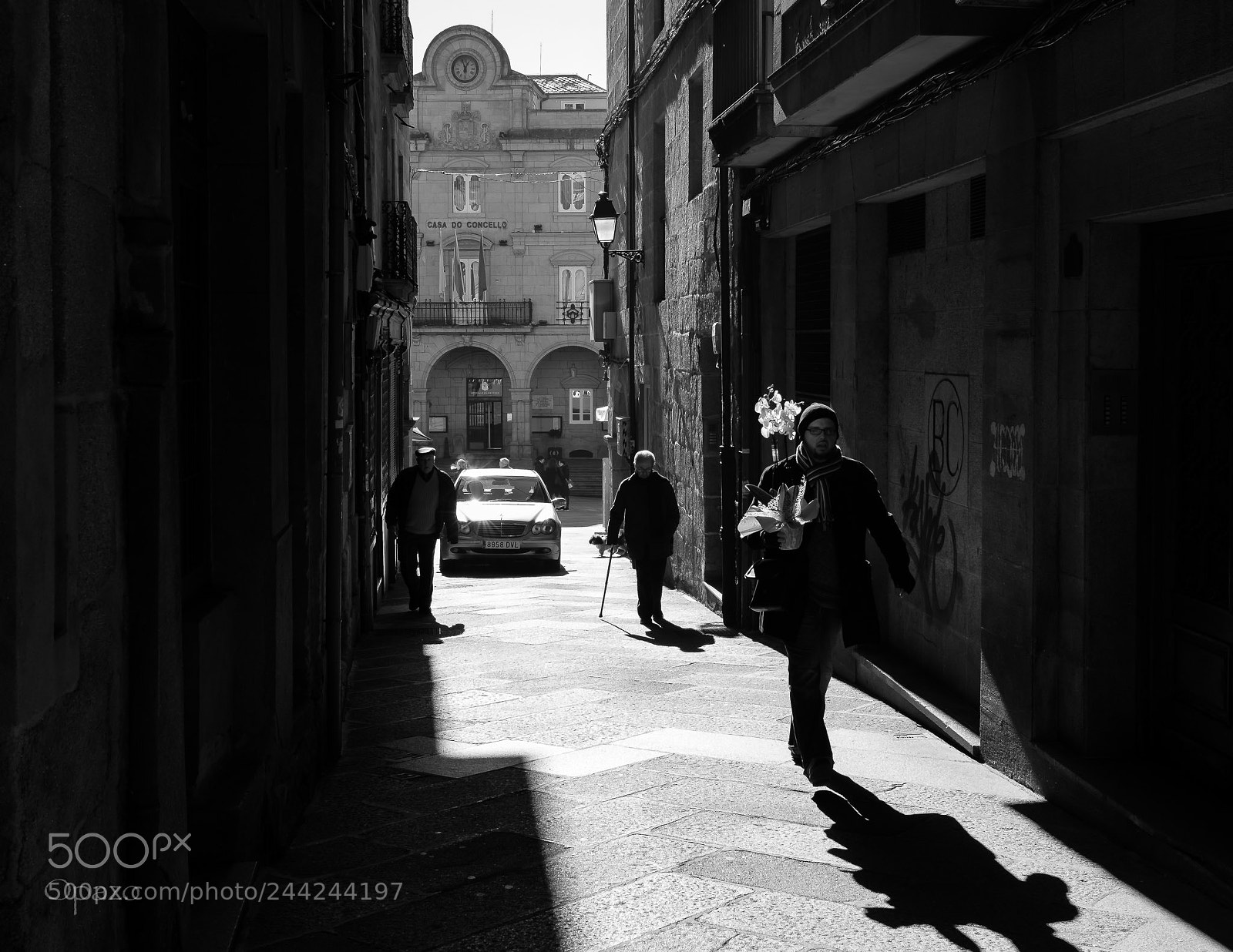 Fujifilm X100F sample photo. Calles de ourense. photography
