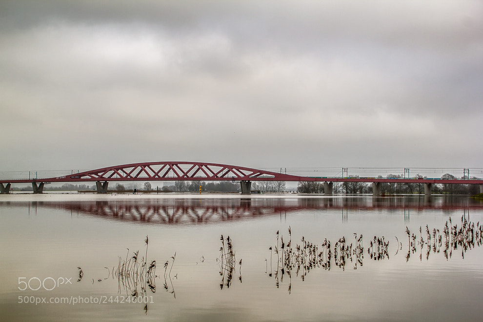 Canon EOS 60D sample photo. Railroad bridge photography