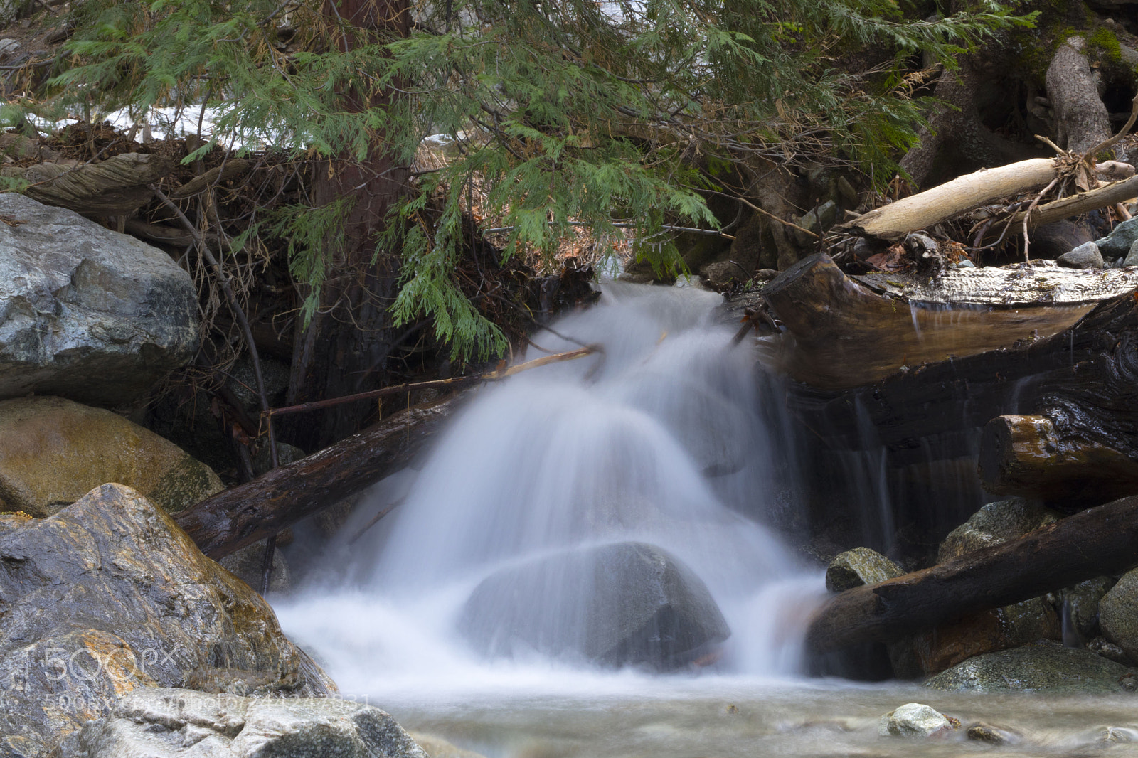 Canon EOS 800D (EOS Rebel T7i / EOS Kiss X9i) sample photo. Ice house falls photography