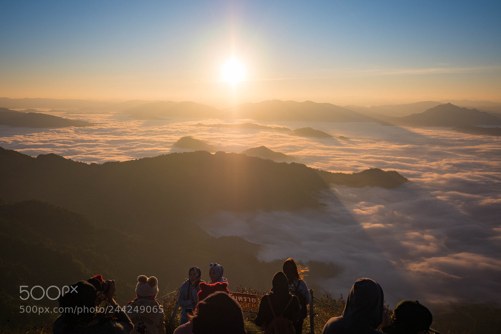 Olympus OM-D E-M5 II sample photo. Phu chi fa photography
