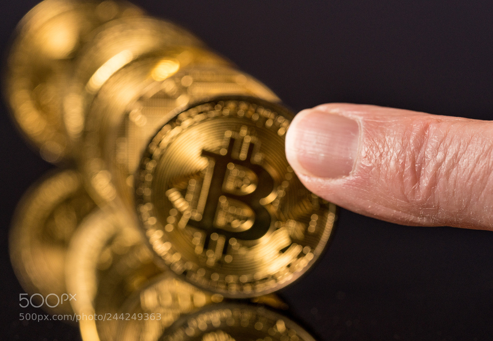 Sony a7R II sample photo. Bitcoins standing in a photography