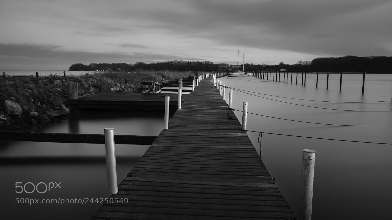 Sony a6300 sample photo. Follow the bridge to photography