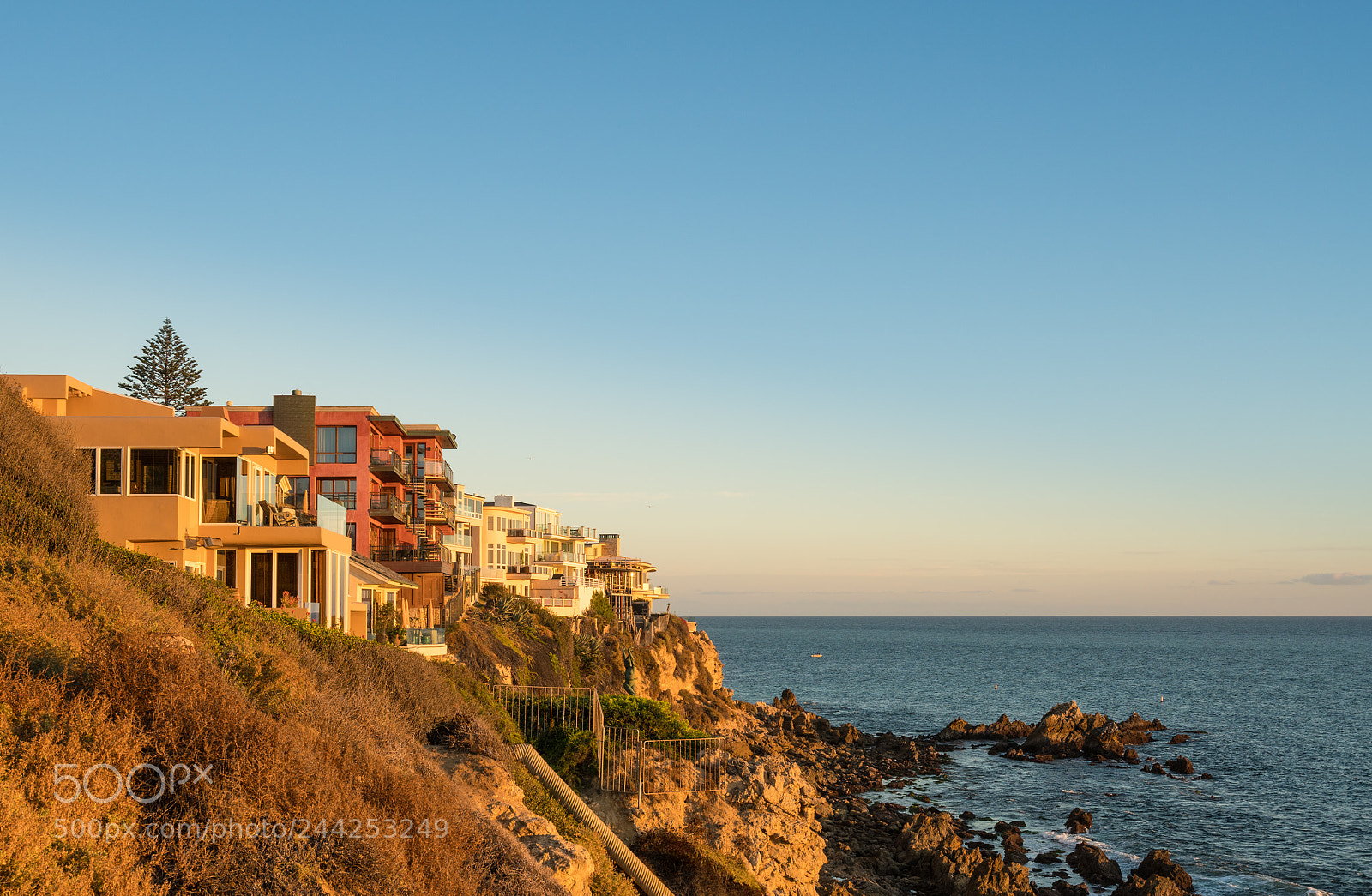 Sony a7R II sample photo. Luxury oceanside homes at photography