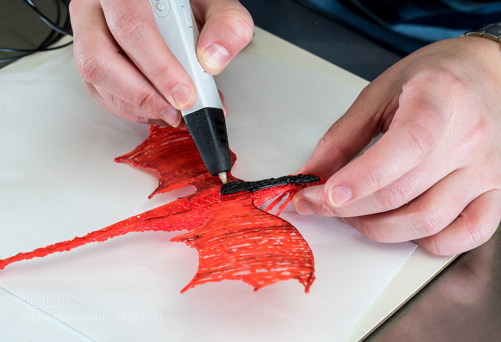 Sony a7R II sample photo. 3-d printing pen creating photography