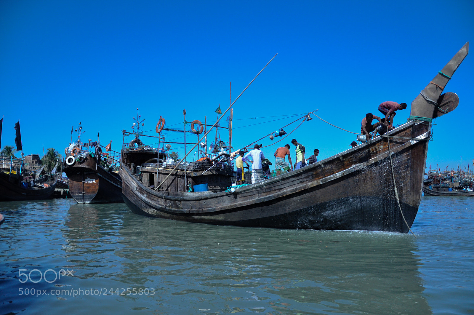 Nikon D90 sample photo. Ship photography