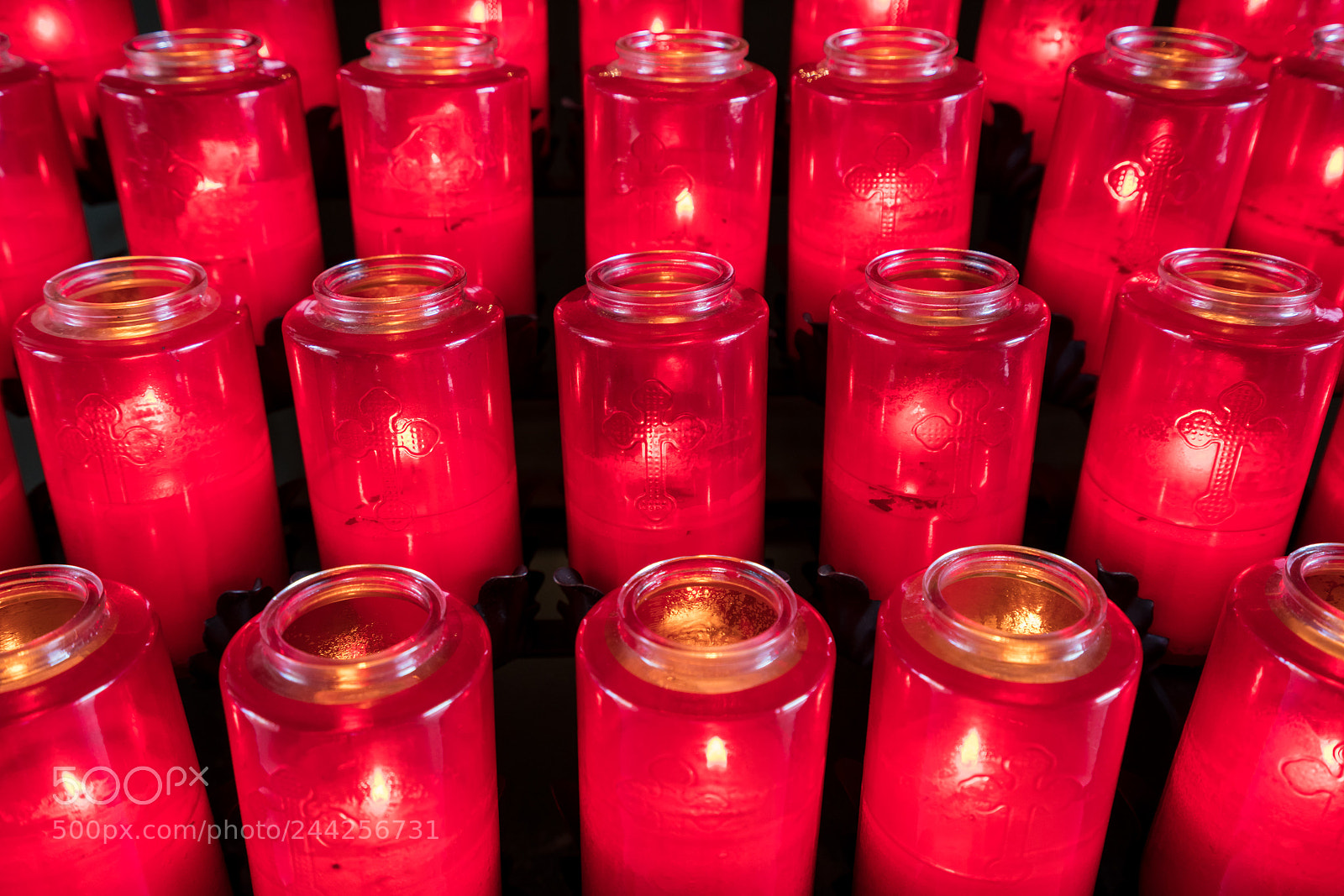Sony a7R II sample photo. Rows of votive candles photography