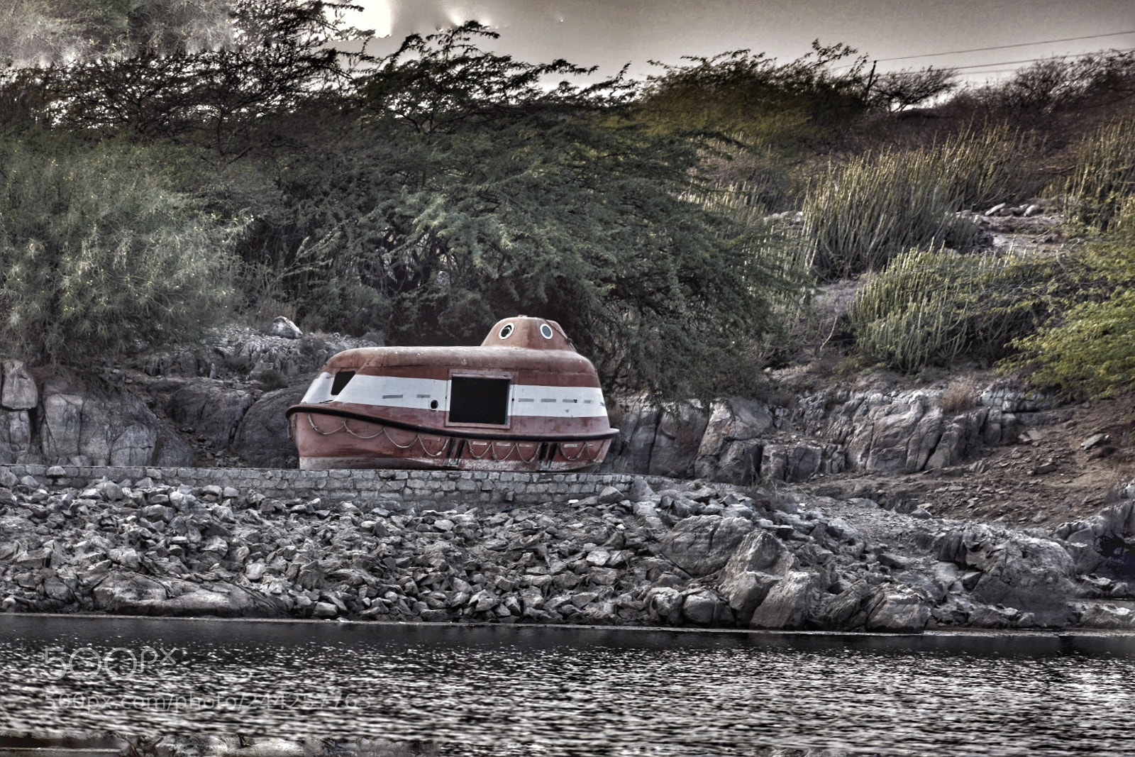 Nikon D3400 sample photo. House n boat photography