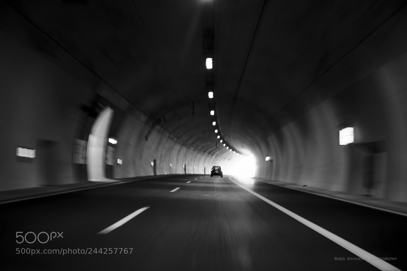 Nikon D7200 sample photo. Exiting the tunnel photography