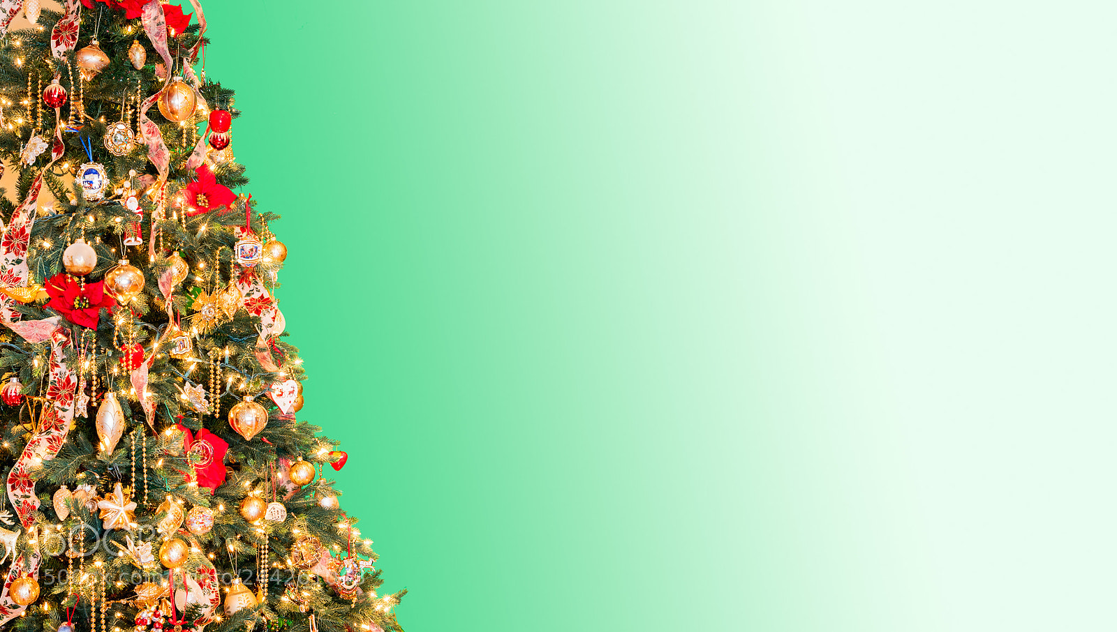 Sony a7R II sample photo. Decorated christmas tree in photography