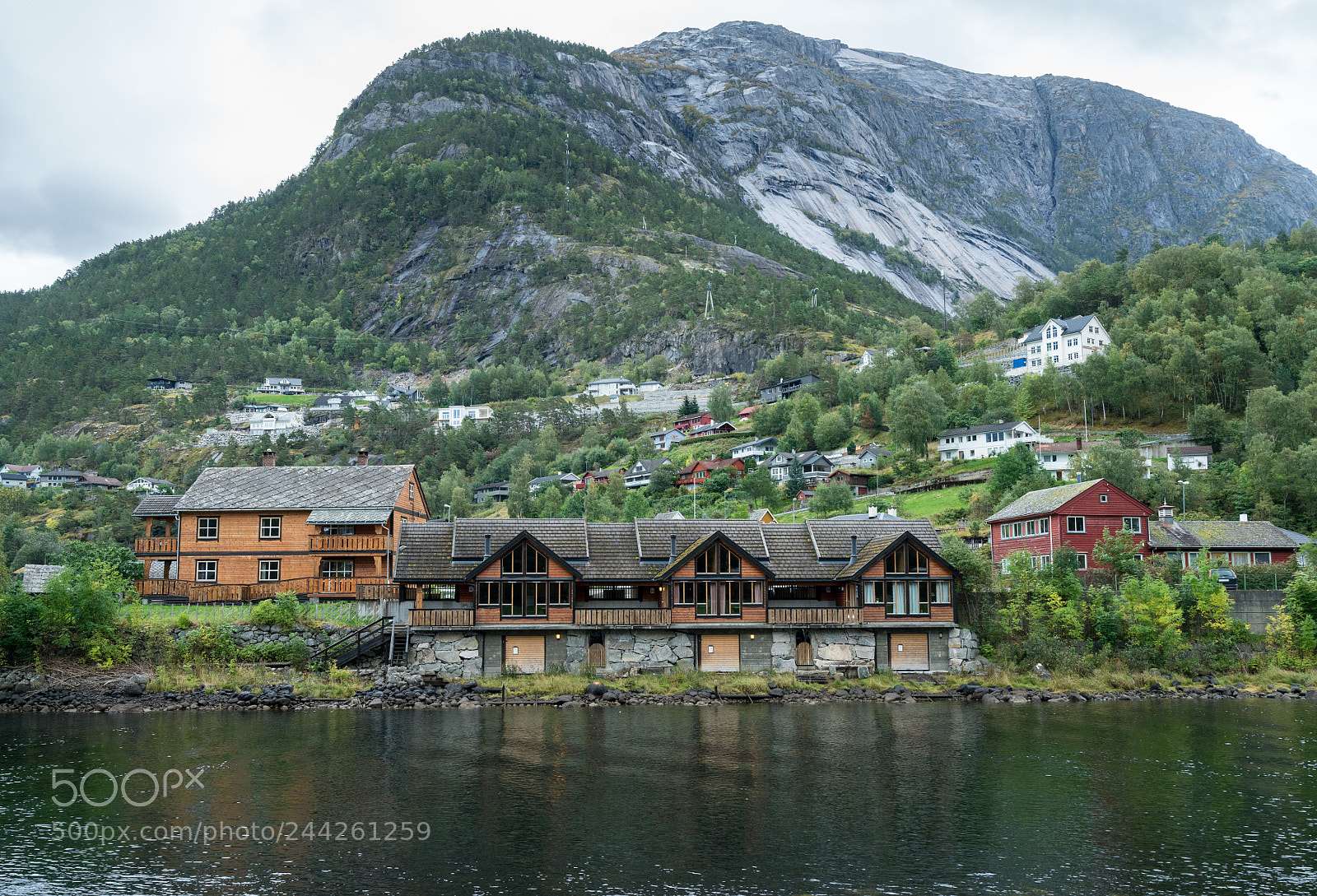 Sony a7R II sample photo. Town of eidfjord in photography