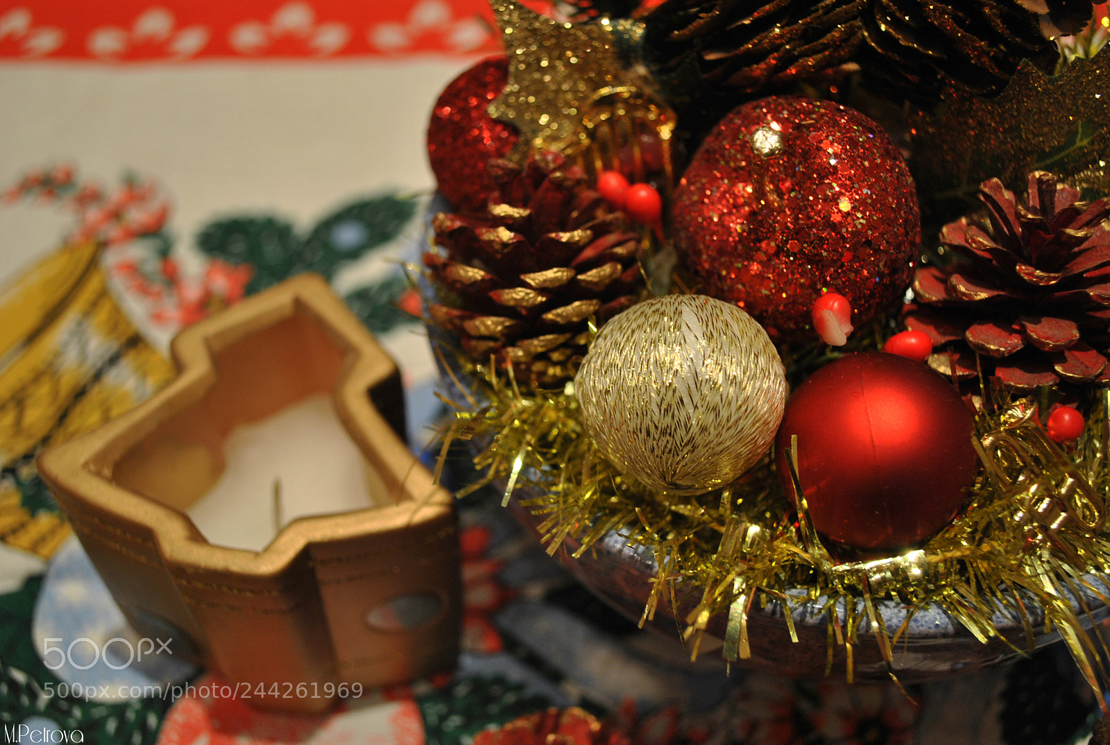 Nikon D3000 sample photo. Christmas vibes photography