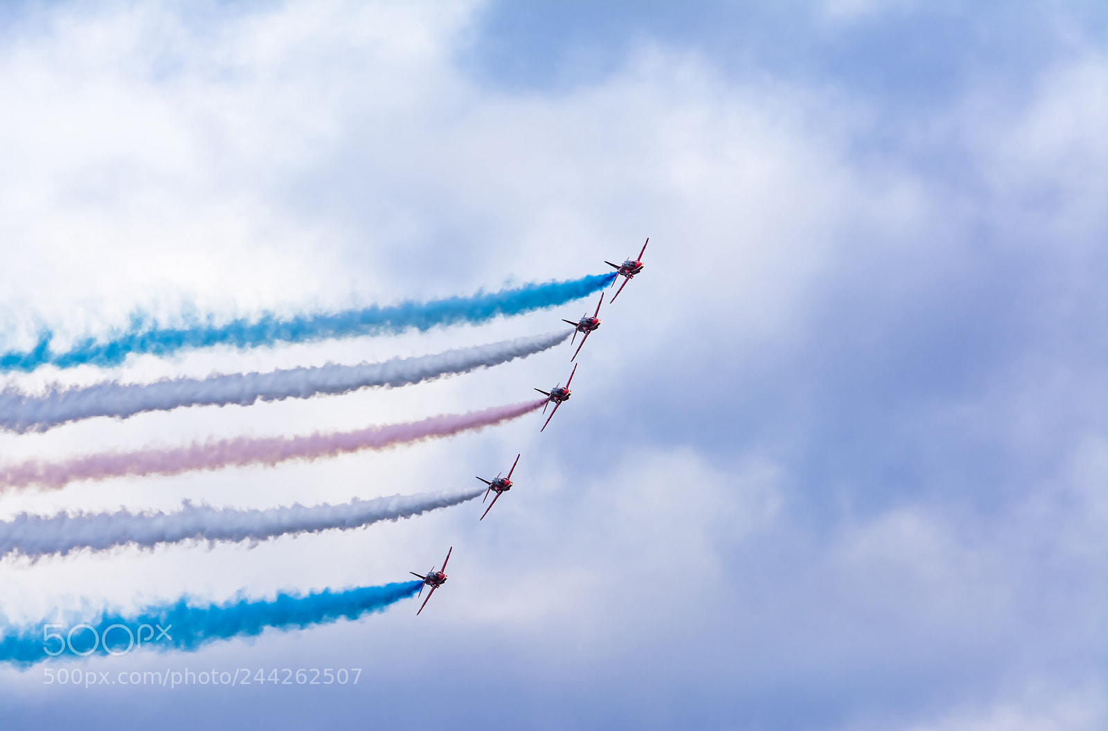 Nikon D7100 sample photo. Red arrows photography