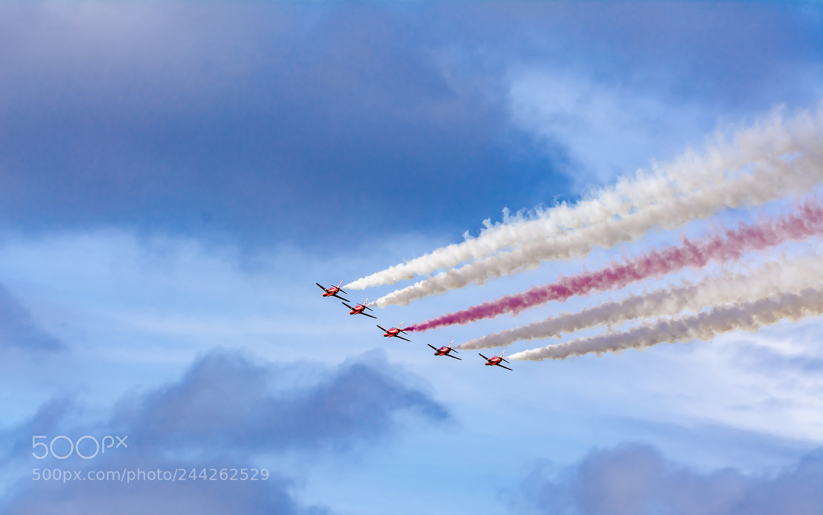 Nikon D7100 sample photo. Red arrows photography