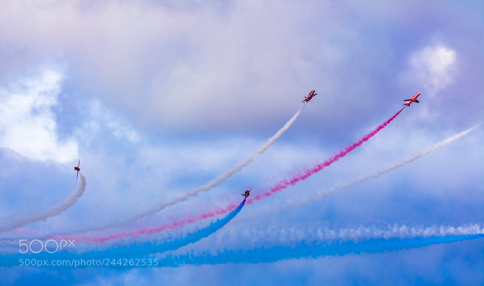 Nikon D7100 sample photo. Red arrows photography