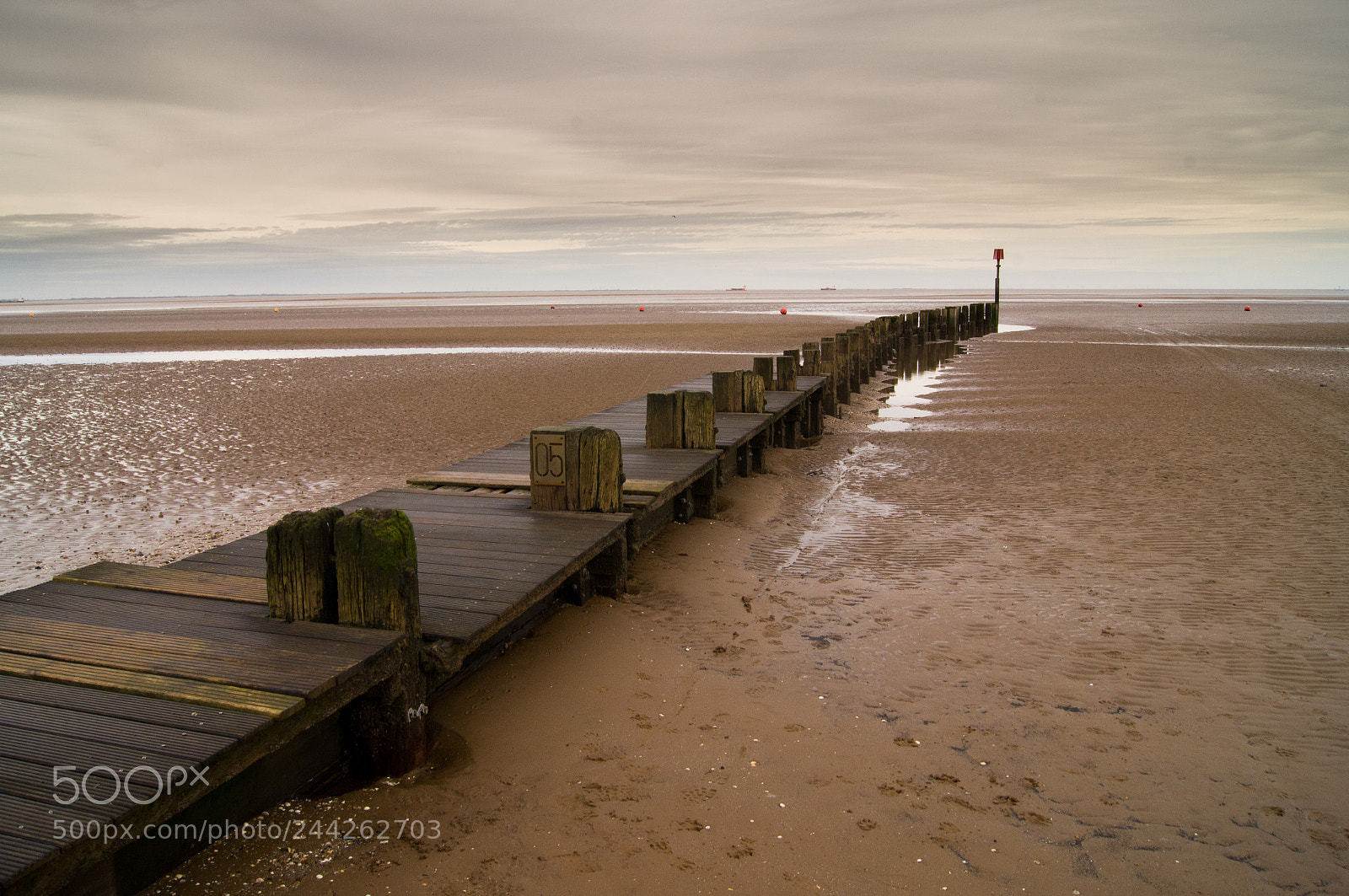 Sony SLT-A35 sample photo. Jetty out to sea photography