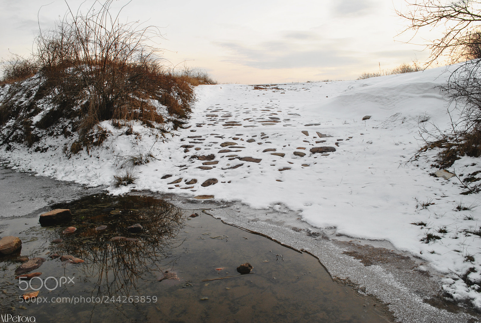 Nikon D3000 sample photo. Winter photography