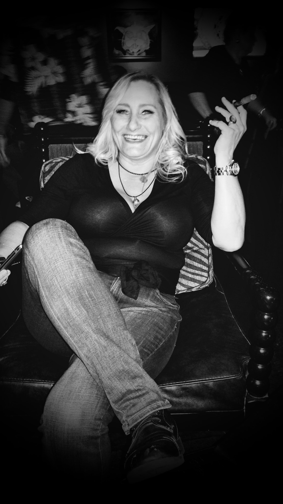 LG V10 sample photo. Cigar smoking woman in black photography