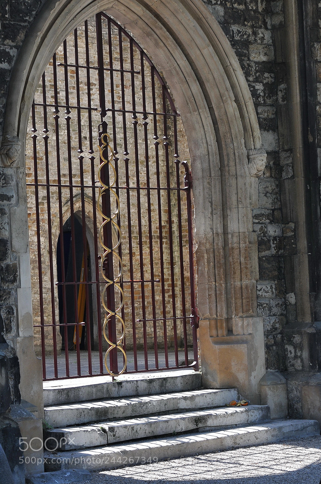 Nikon D300S sample photo. Nunhead cemetery, london photography