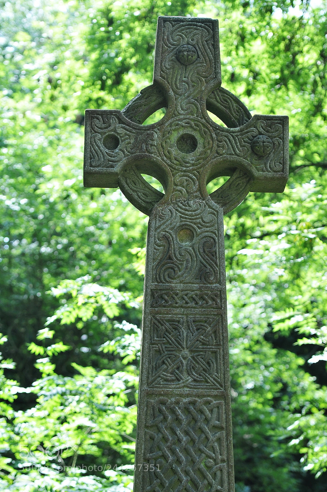 Nikon D300S sample photo. Nunhead cemetery, london photography