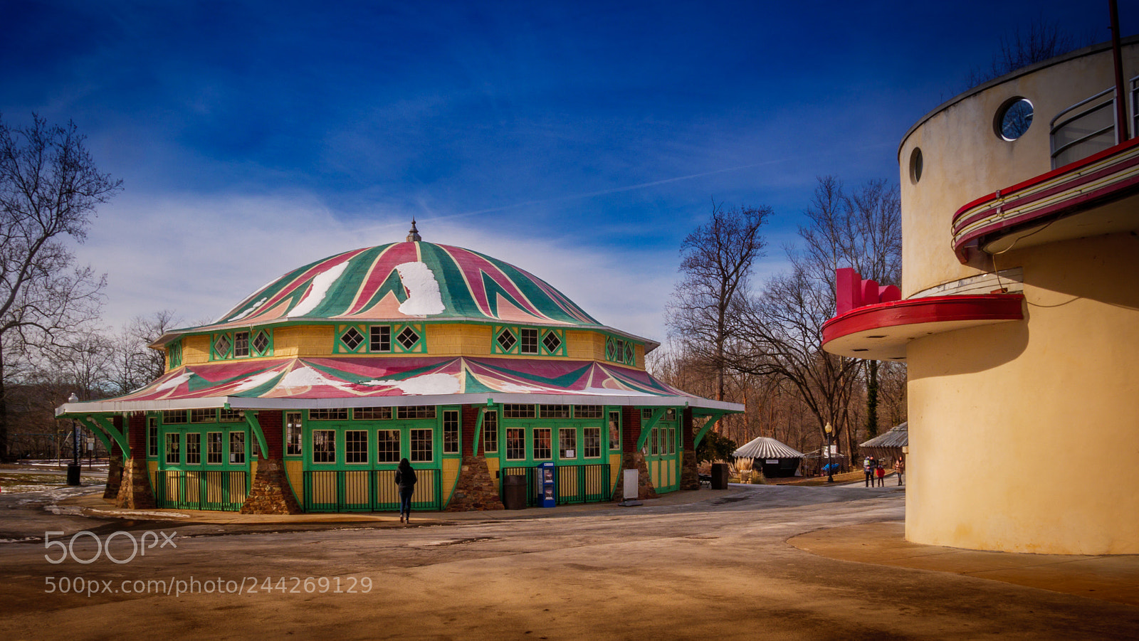 Panasonic Lumix DMC-GX85 (Lumix DMC-GX80 / Lumix DMC-GX7 Mark II) sample photo. The carousel at glen photography