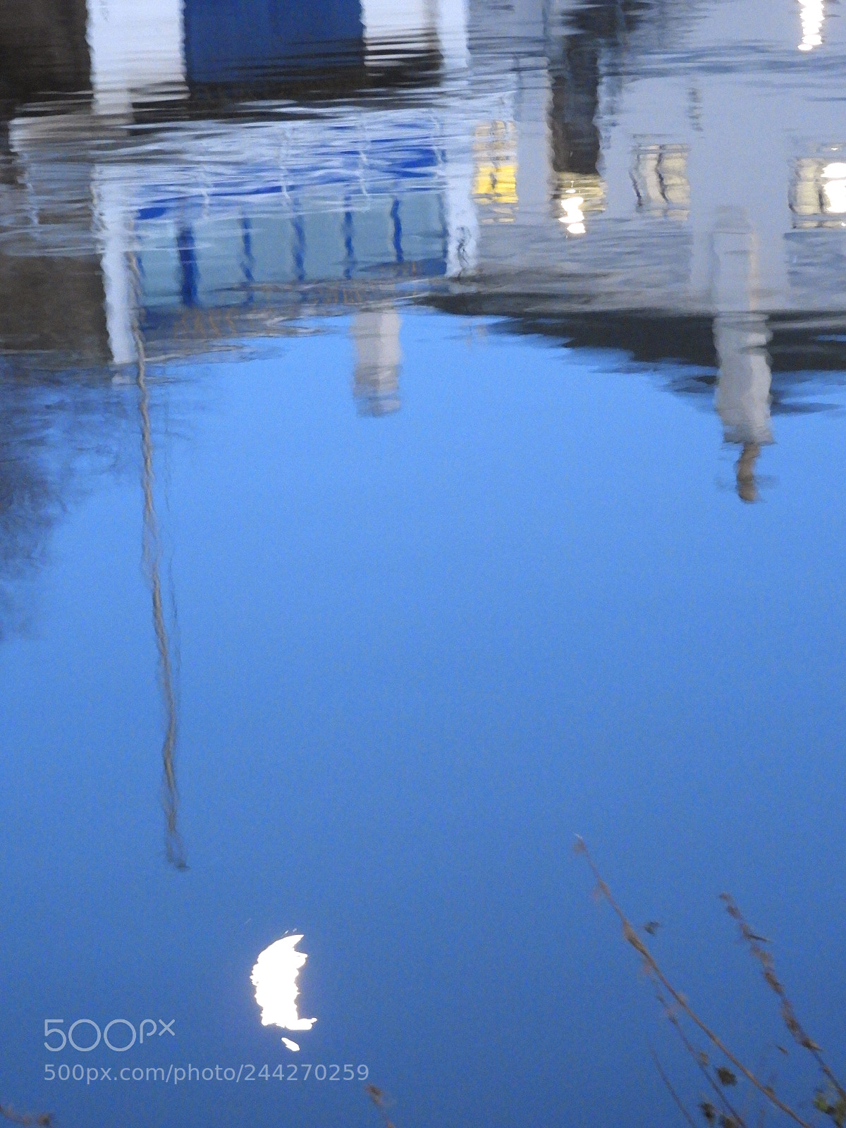 Nikon Coolpix B700 sample photo. Reflected moon photography