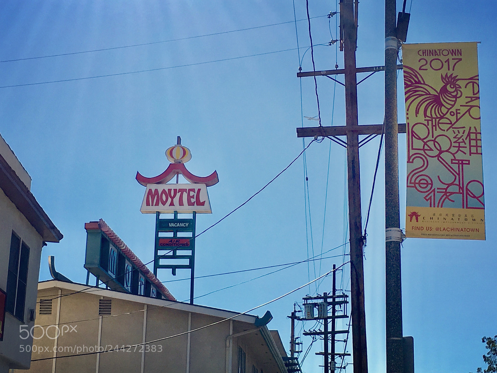 Apple iPhone 6s Plus sample photo. Chinatown moytel, 2018. yes photography