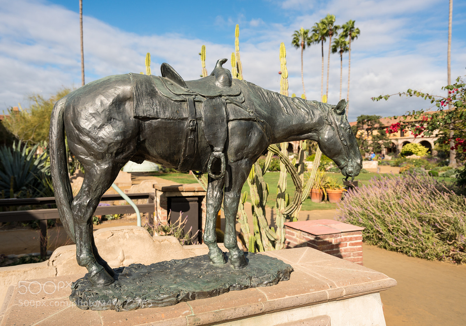 Sony a7R II sample photo. Statue for portola riders photography