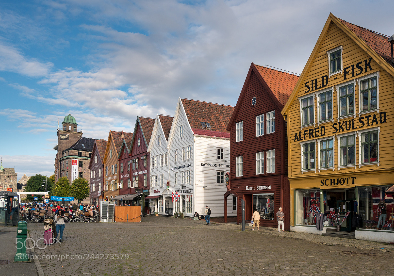Sony a7R II sample photo. Bryggen shops in bergen photography