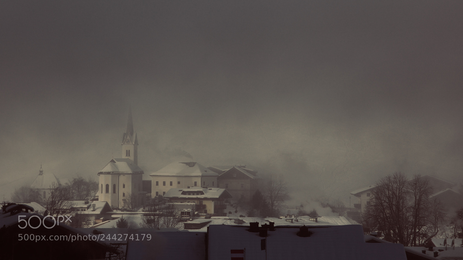 Canon EOS 5DS sample photo. City covered with a photography