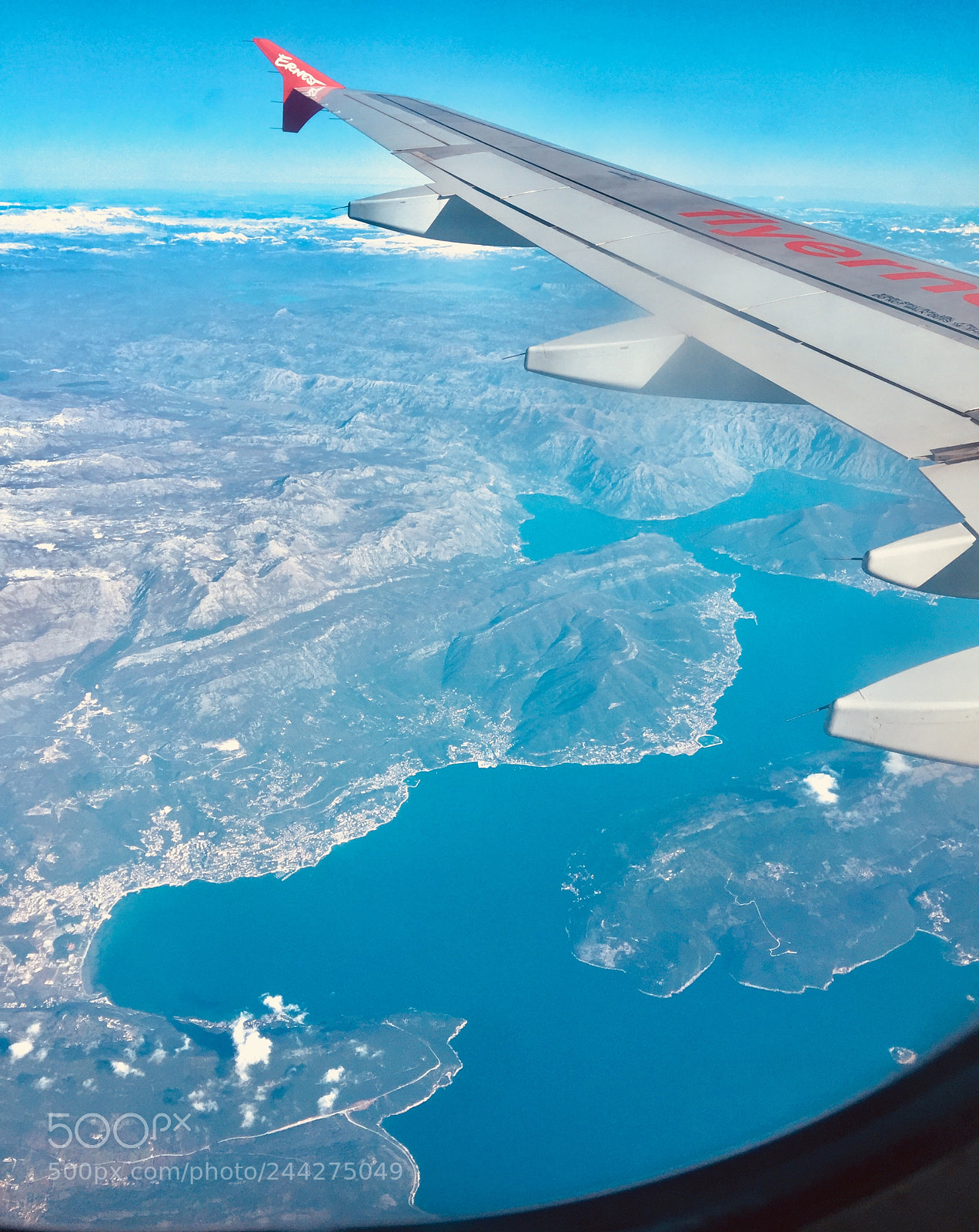 Apple iPhone 6 Plus sample photo. #flying photography