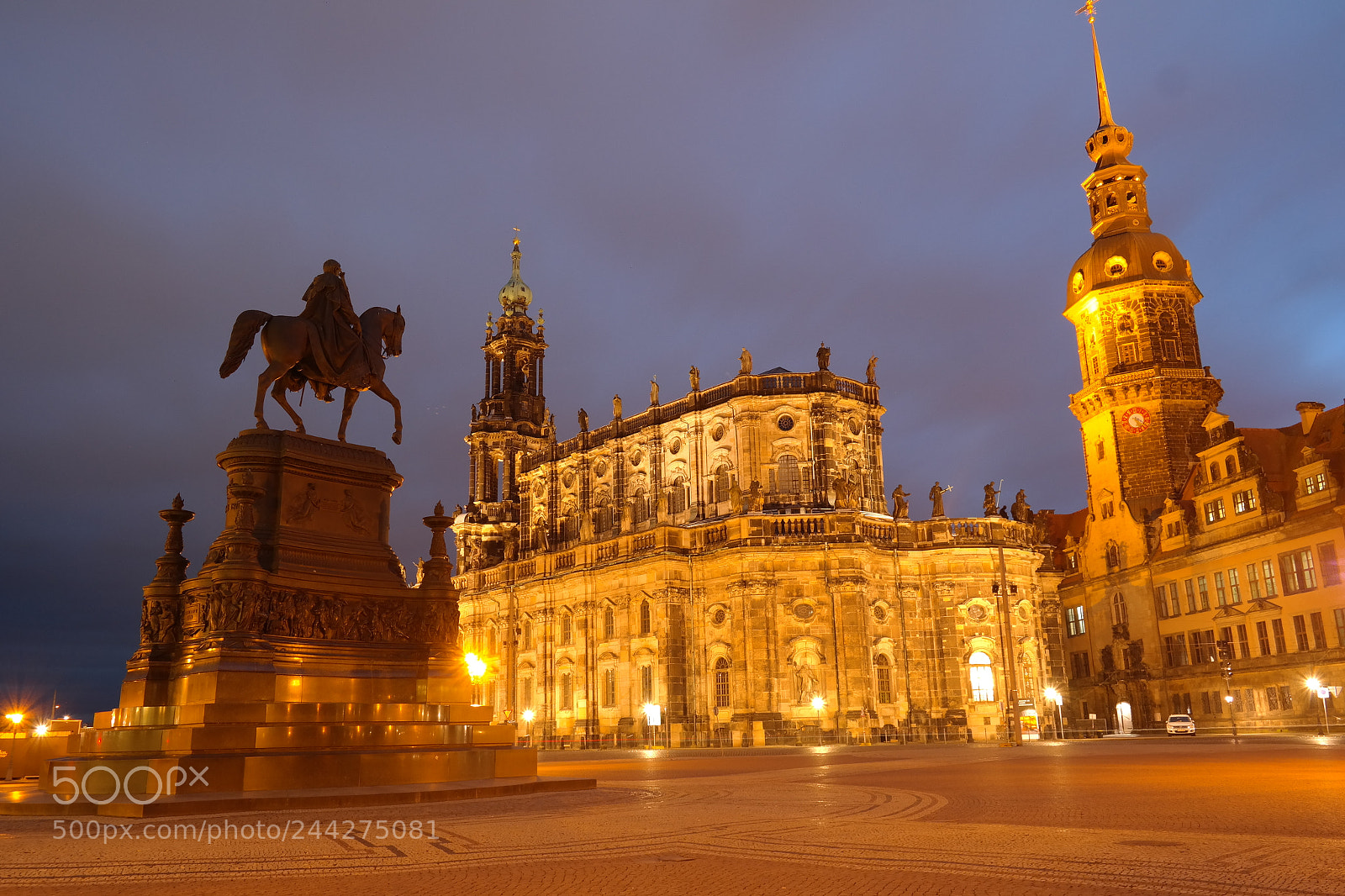 Samsung NX300 sample photo. Dresden in the evening photography
