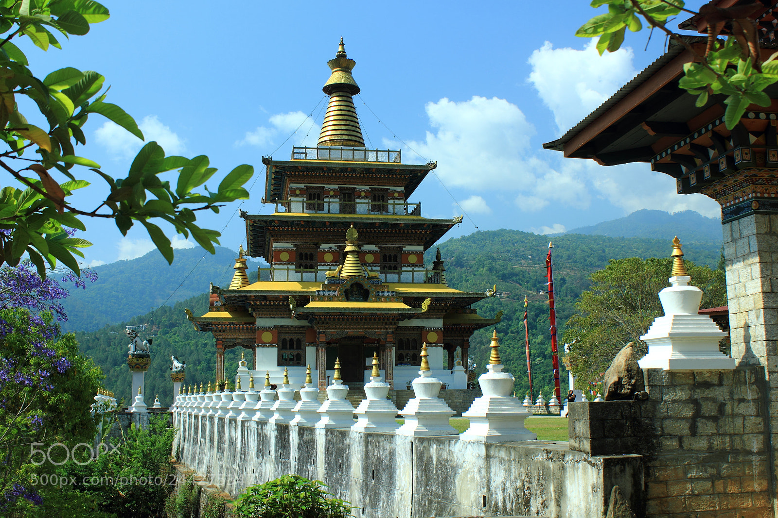 Canon EOS 550D (EOS Rebel T2i / EOS Kiss X4) sample photo. Bhutan photography