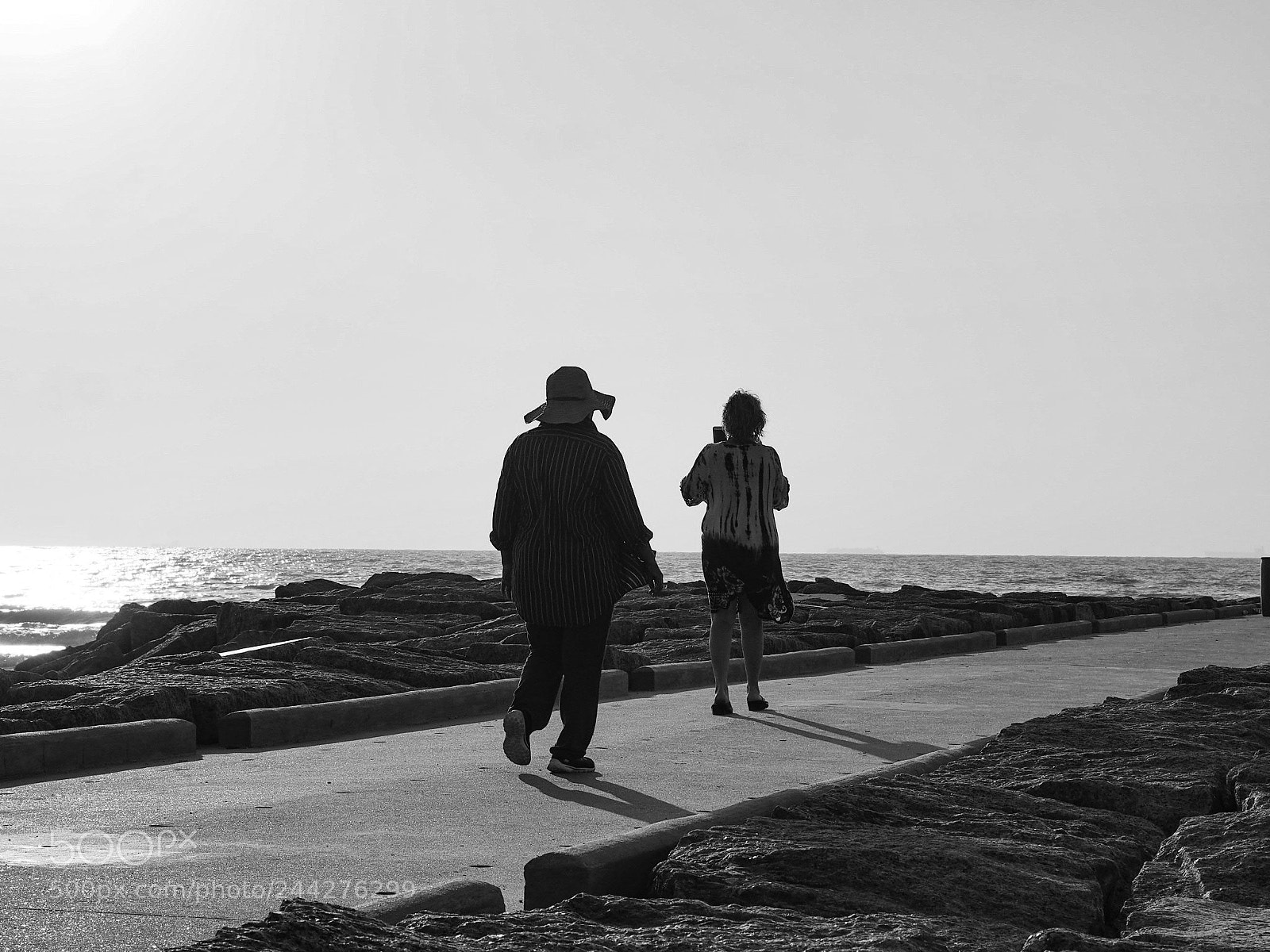 Olympus OM-D E-M10 II sample photo. Shadow. photography