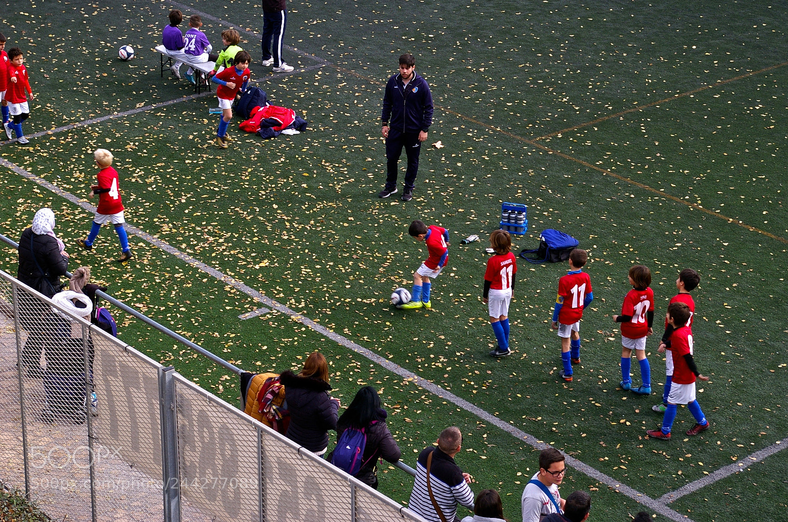 Pentax K100D sample photo. Warming up photography