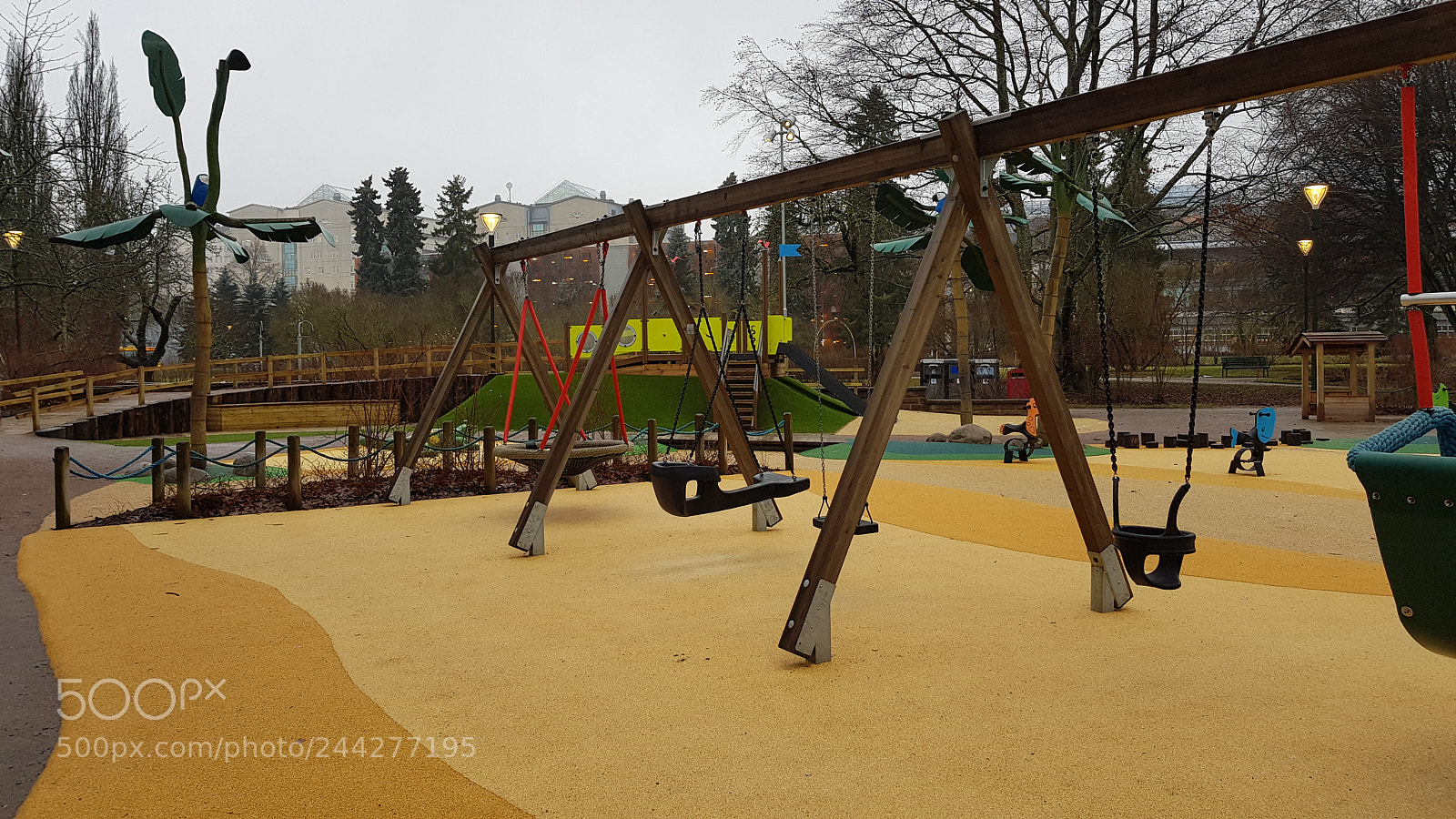 Samsung Galaxy S8 sample photo. Lets play with the photography
