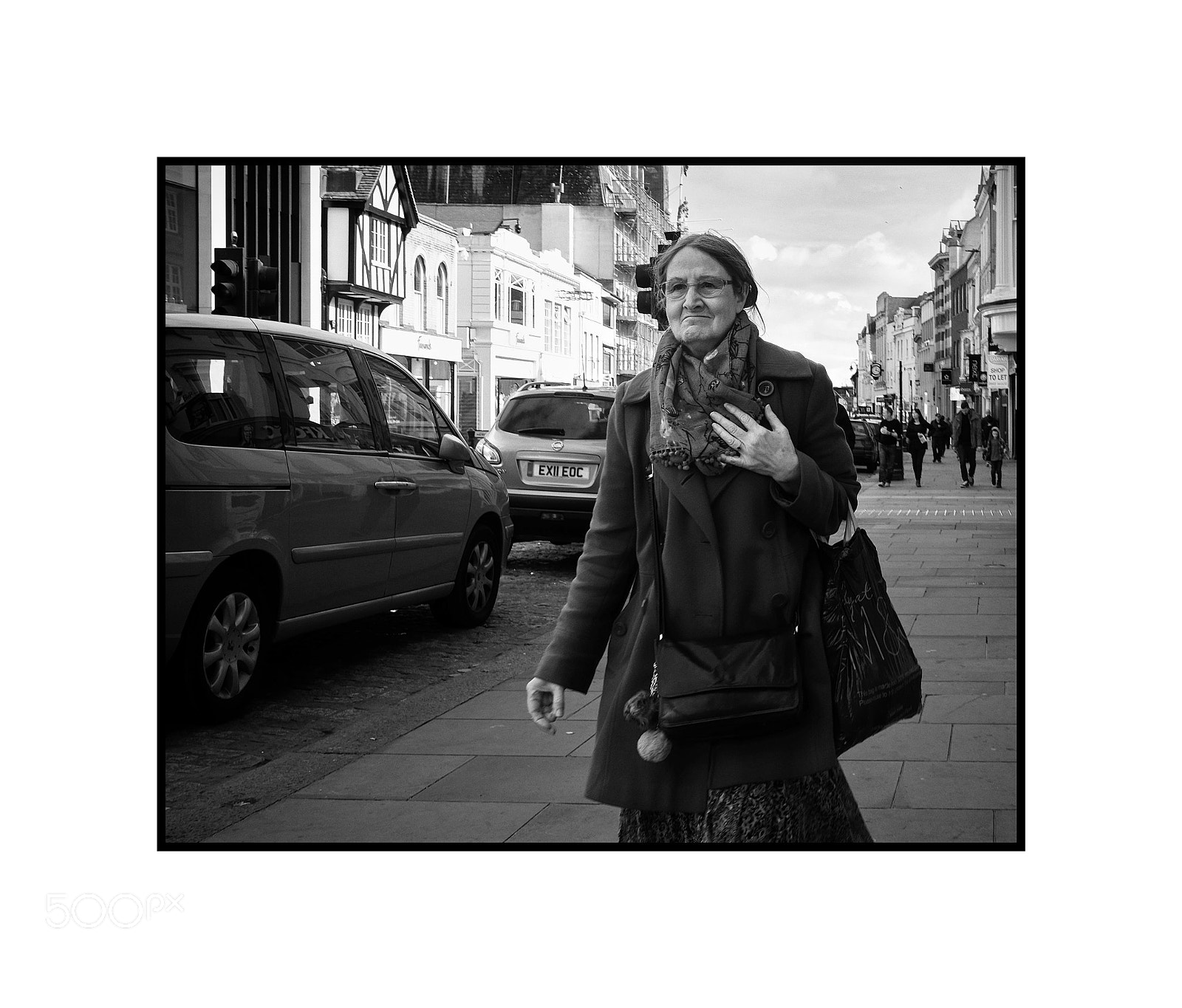 Fujifilm X-T1 sample photo. Hand on heart photography