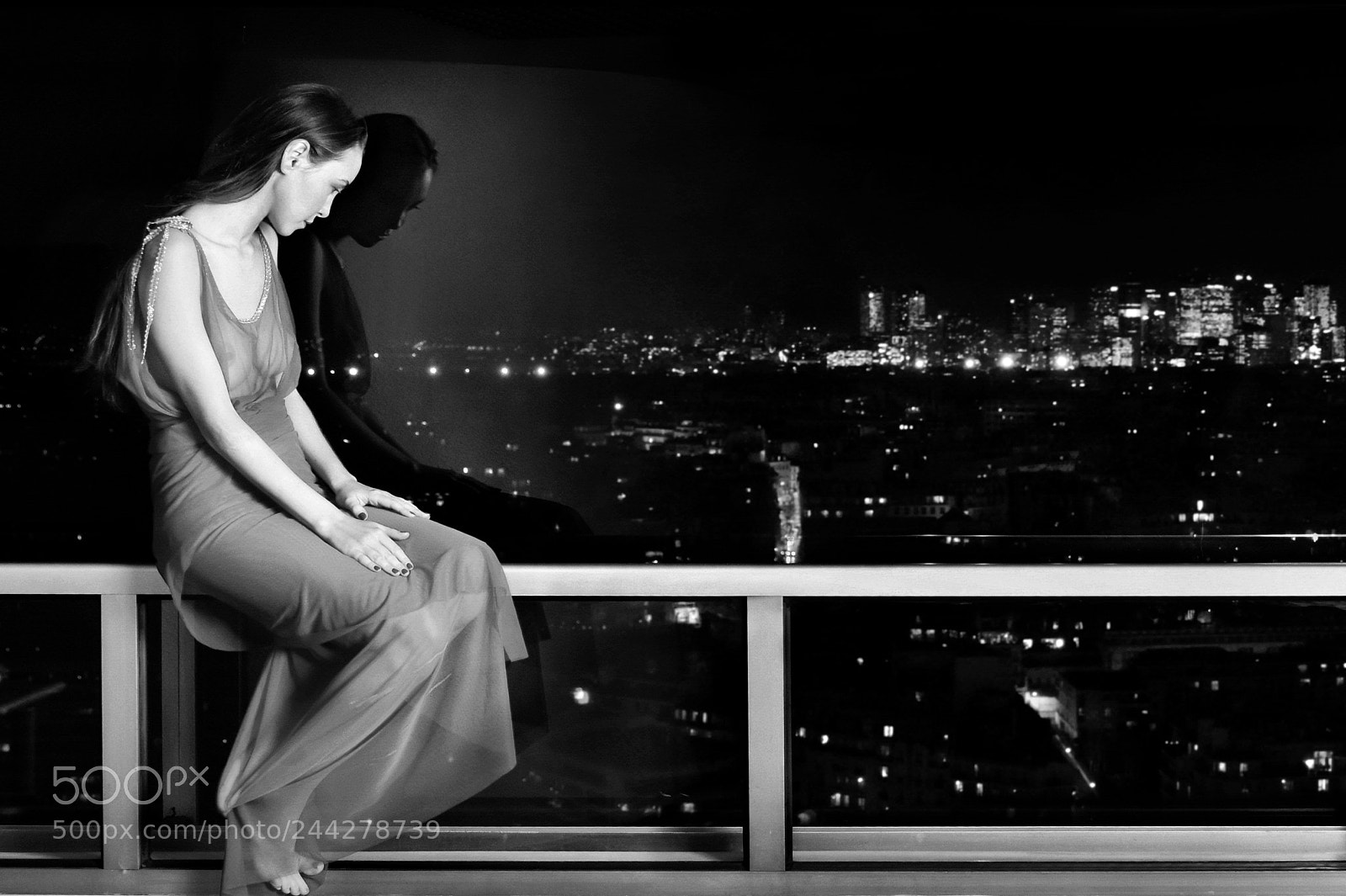 Nikon D7200 sample photo. Alone in the night photography