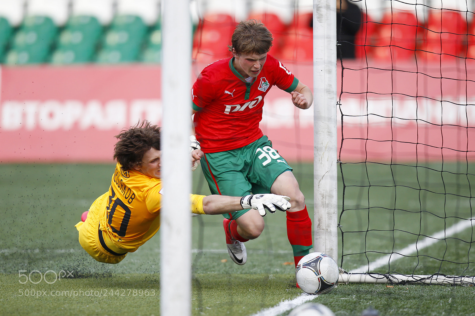 Canon EOS-1D Mark IV sample photo. Lokomotiv moscow fc photography