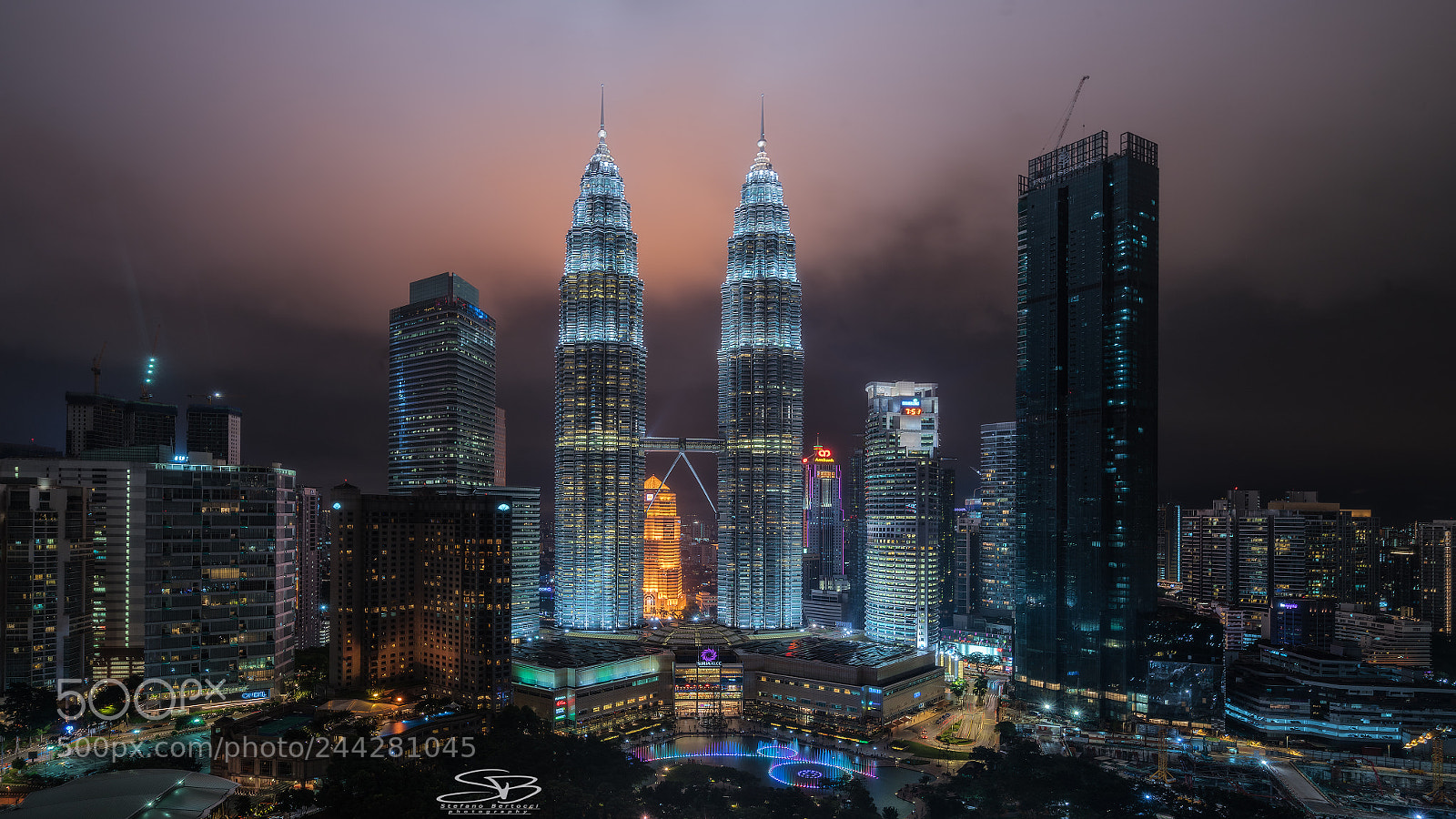 Sony a7R II sample photo. Kuala lumpur pan skybar photography